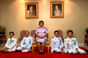 กสทช. เข้าเฝ้าฯ สมเด็จพระเทพรัตนราชสุดา สยามบรมราชกุมารี เพื่อทูลเกล้า ฯ ถวายเงิน เพื่อโครงการก่อสร้างอาคารภูมิสิริมังคลานุสรณ์ โรงพยาบาลจุฬาลงกรณ์ สภากาชาดไทย