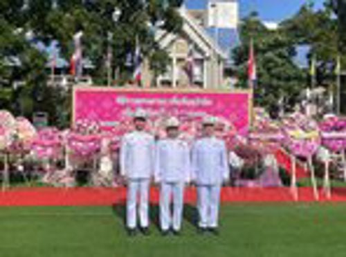 สำนักงาน กสทช. เขต 33 ร่วมพิธีวางพวงมาลาถวายราชสักการะ พระบรมราชานุสาวรีย์ พระบาทสมเด็จพระจุลจอมเกล้าเจ้าอยู่หัว เนื่องในวันปิยมหาราช 23 ตุลาคม 2566 ณ จังหวัดพิษณุโลก
