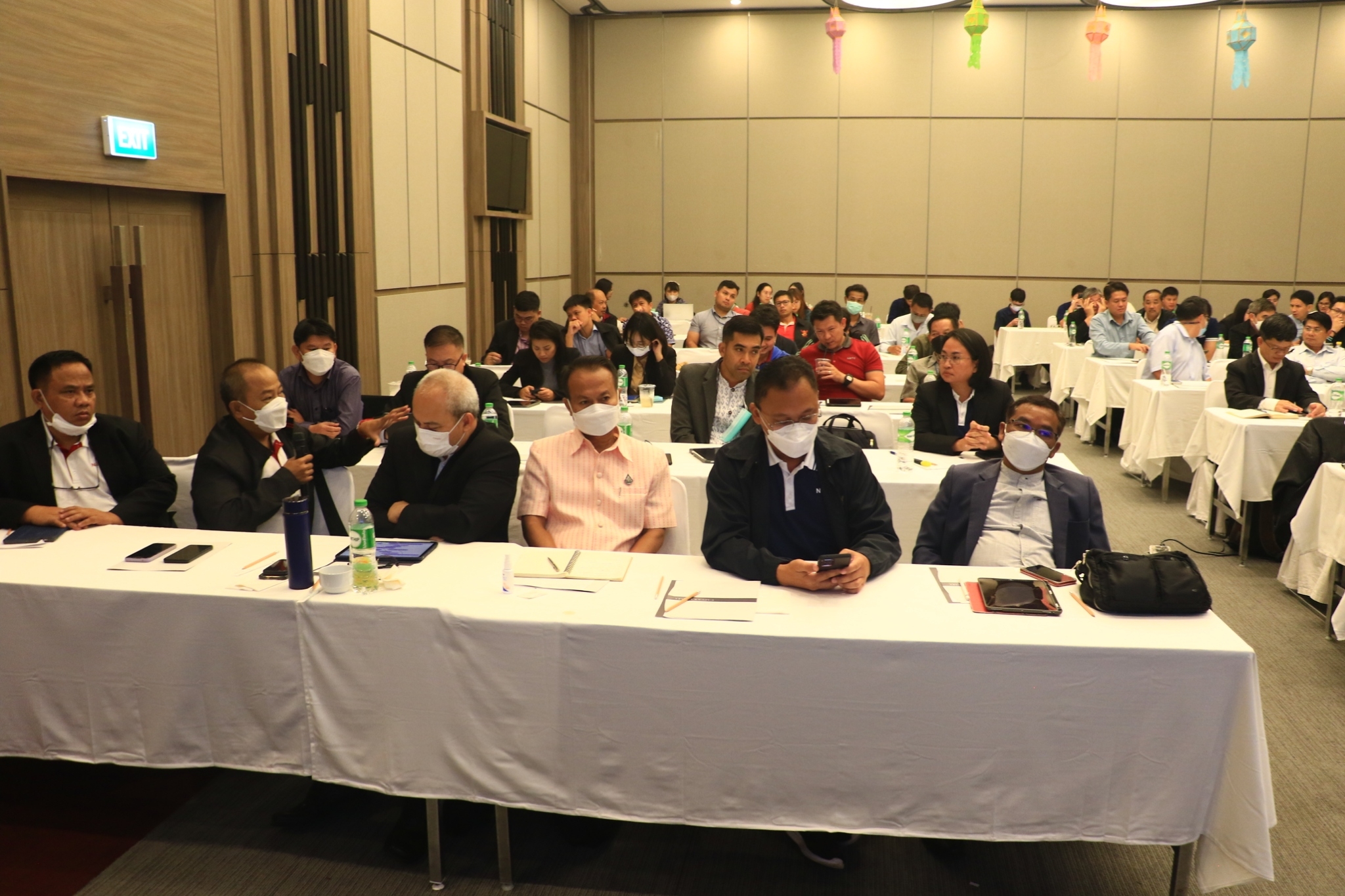 10-ผู้เข้าร่วมอบรมสอบถามวิทยากร.jpg