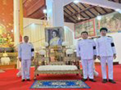 สำนักงาน กสทช. เขต 31 เข้าร่วมพิธีบำเพ็ญกุศลเพื่ออุทิศถวายเป็นพระราชกุศลแด่สมเด็จพระนางเจ้าสิริกิติ์ พระบรมราชินีนาถ พระบรมราชชนนีพันปีหลวง ในวาระครบ 50 วัน (ปัญญาสมวาร) แห่งการสวรรคต ณ จังหวัดลำปาง