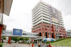 การประมูลคลื่นความถี่ย่าน 1800 MHz 