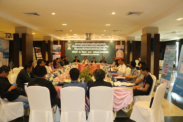 กำแพง-8-8.jpg