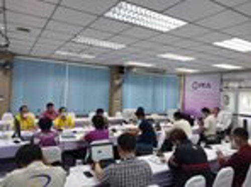 สำนักงาน กสทช. เขต 32 จัดประชุมเพื่อสรุปแนวทางและชี้แจงปัญหาการจัดระเบียบสายสื่อสารในพื้นที่จังหวัดลำพูน