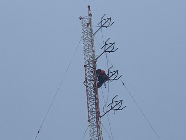 5-รื้อถอนสายนำสัญญาณ.jpg