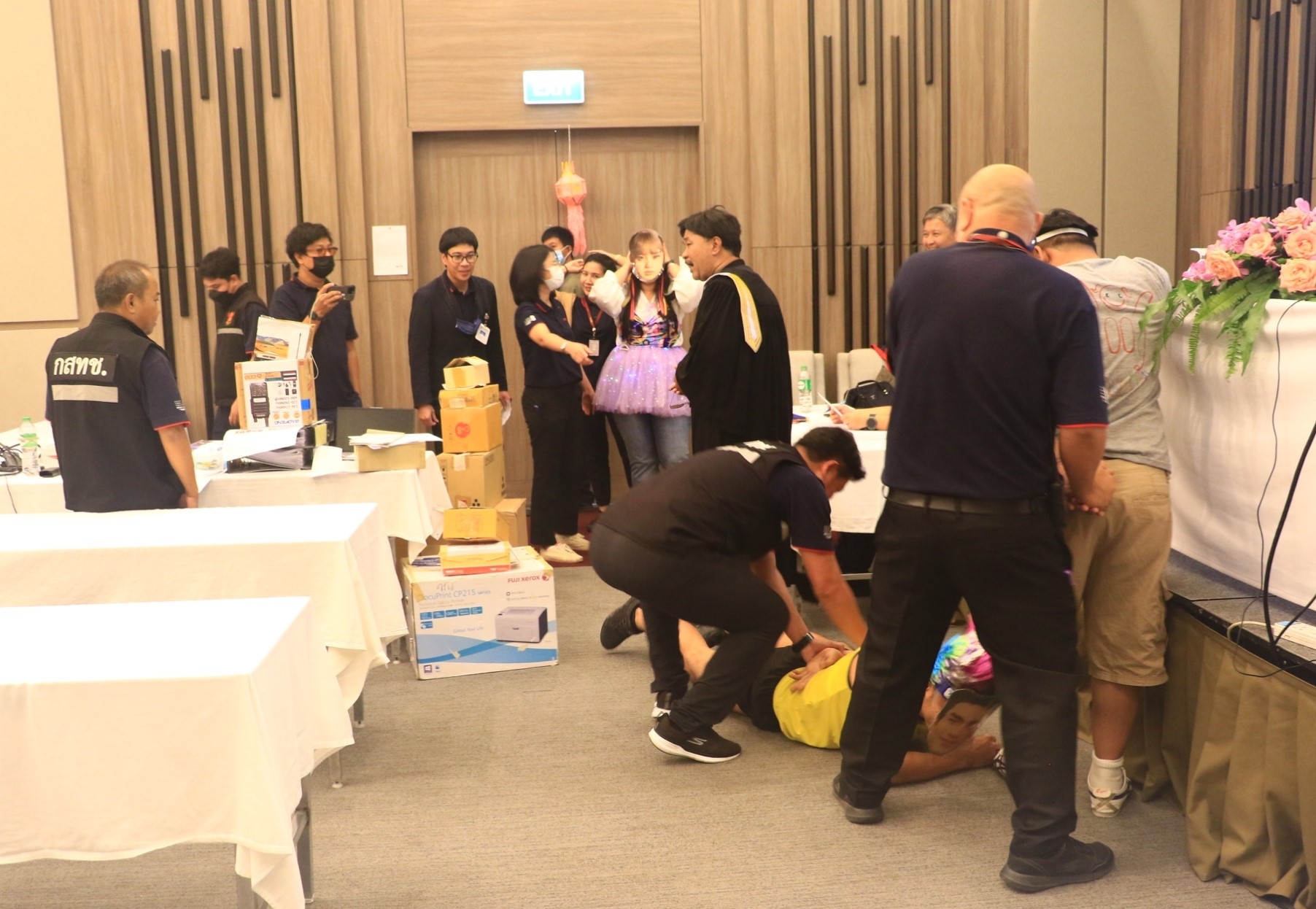 15-ซ้อมจับกุม.jpg