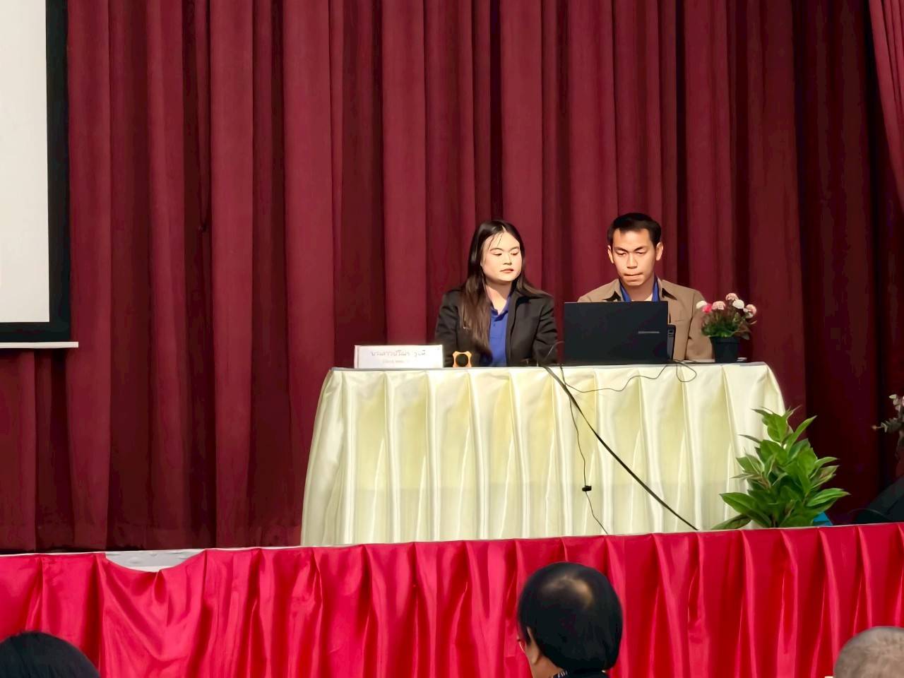 181060_0.jpg