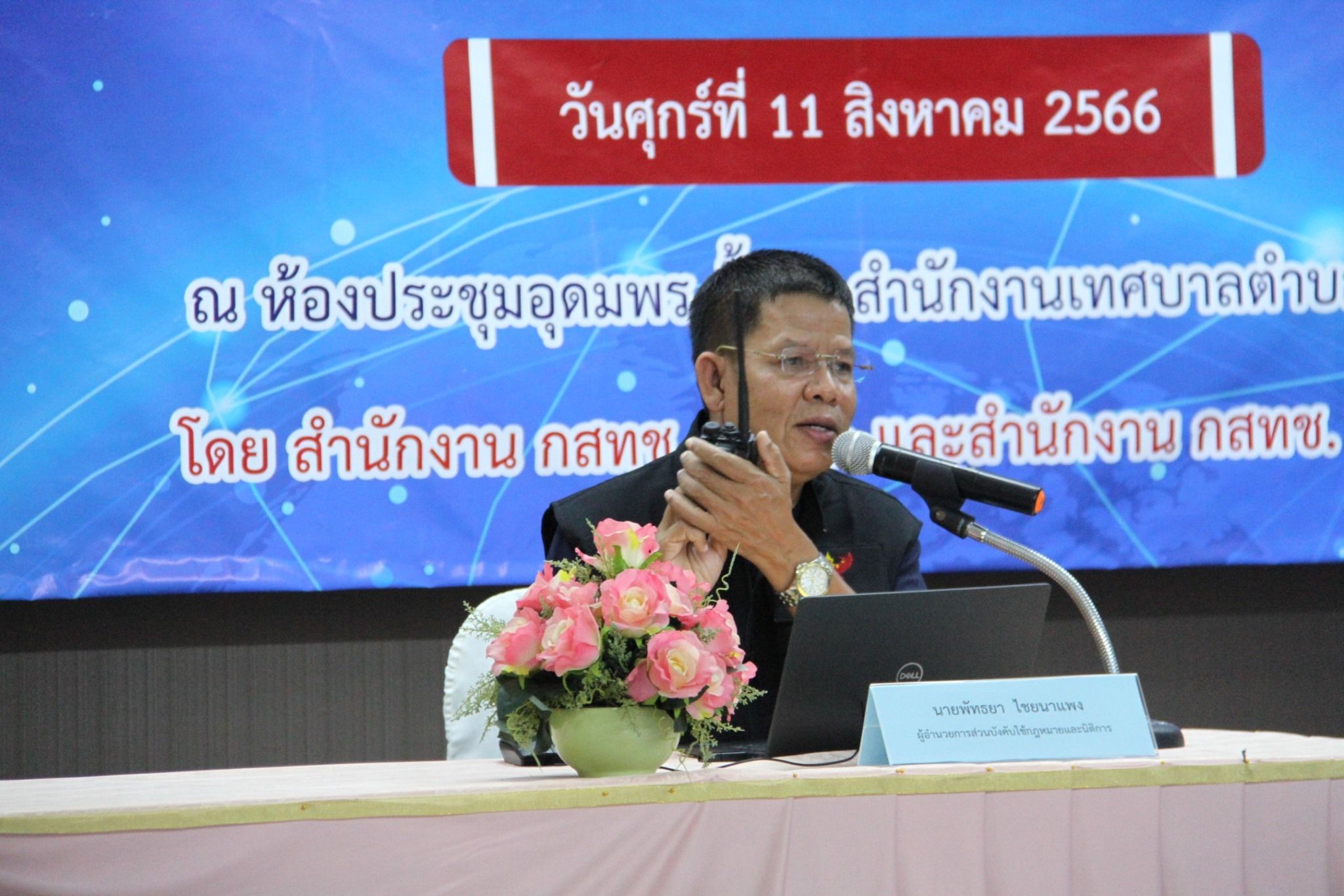 423487_0.jpg