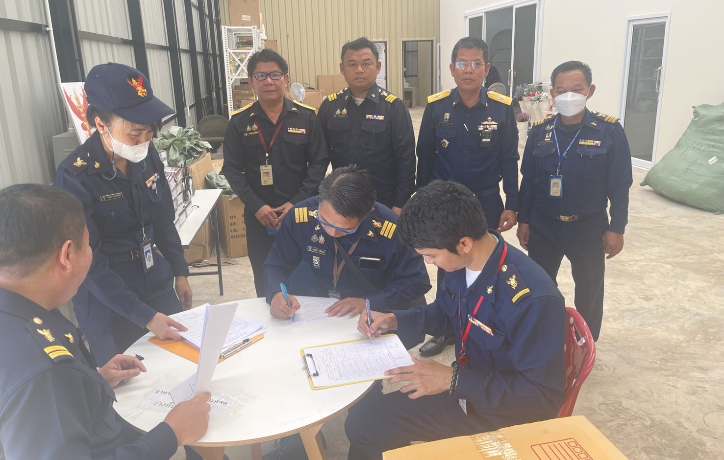 1-เขียนบัญชีของกลาง_0.jpg